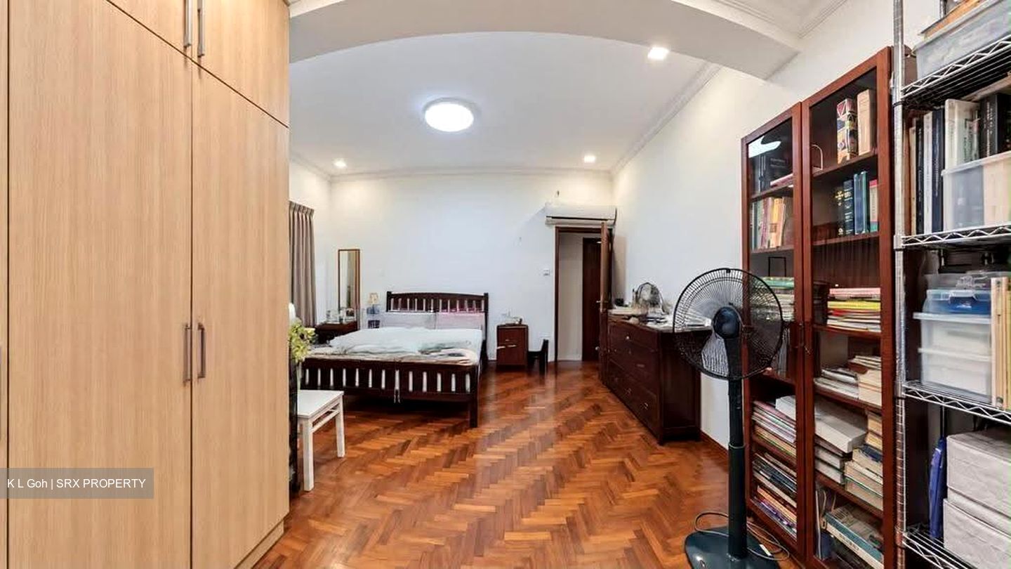 Sunset Way (D21), Terrace #637373651